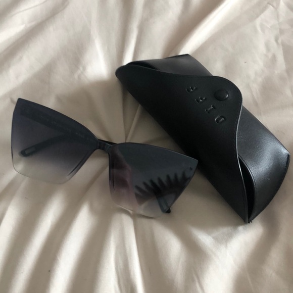 Diff Eyewear Accessories - Diff “Goldie” sunglasses